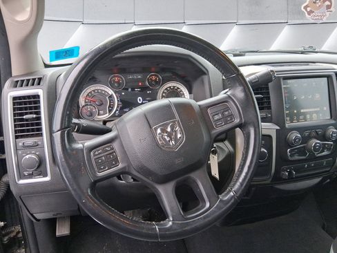 Used 2017 RAM 2500 SLT w/ Luxury Group image 13