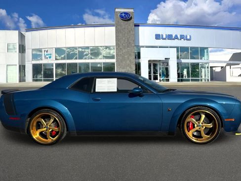 Used 2021 Dodge Challenger R/T Scat Pack image 6