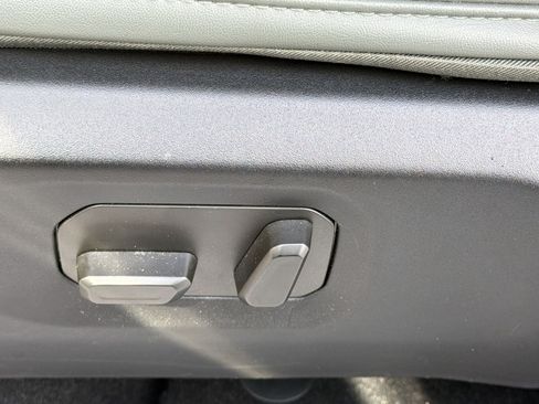 Used 2025 Jeep Gladiator Mojave w/ Safety Group AWD/4WD image 14