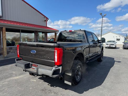 Used 2024 Ford F250 XLT w/ Tremor Off-Road Package image 4