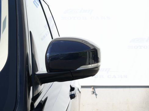 Used 2017 Land Rover Range Rover Supercharged image 10