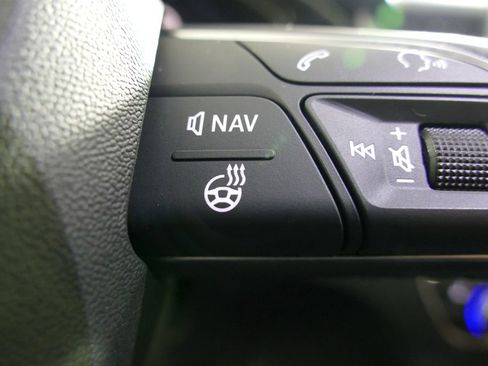 Used 2019 Audi Q5 2.0T Premium Plus w/ Premium Plus Package image 17