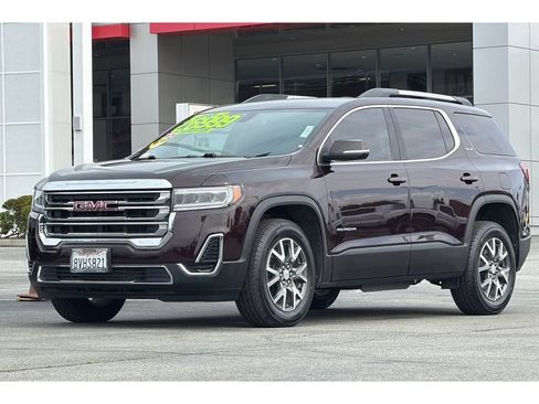 Used 2021 GMC Acadia SLE w/ Driver Convenience Package FWD image 8