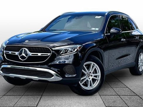 Certified 2023 Mercedes-Benz GLC 300 4MATIC image 4