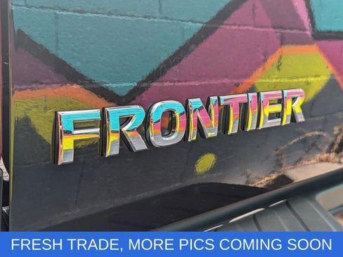 Used 2020 Nissan Frontier SV image 12