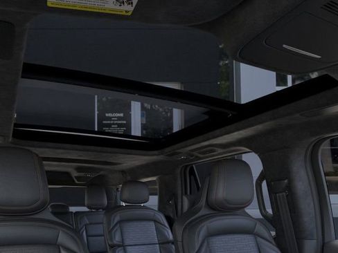 New 2025 Lincoln Navigator L Black Label image 22