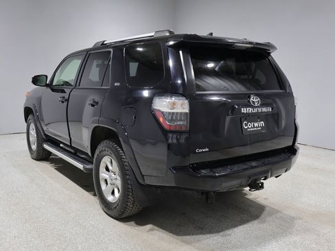 Used 2019 Toyota 4Runner SR5 Premium image 18