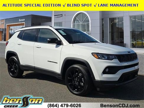 New 2026 Jeep Compass Latitude image 1