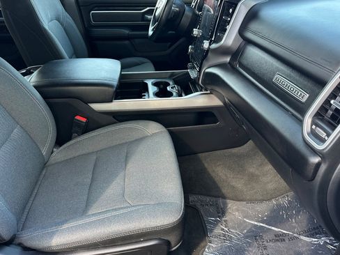 Used 2022 RAM 1500 Big Horn AWD/4WD image 15