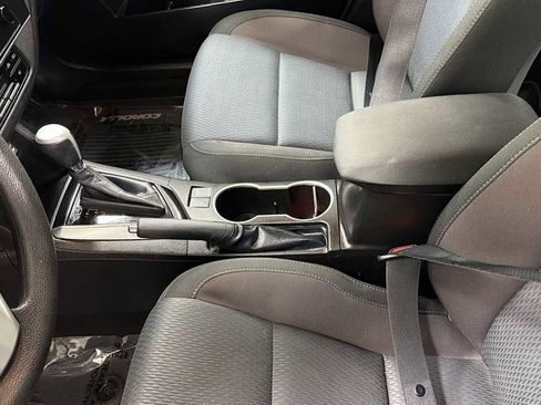 Certified 2018 Toyota Corolla LE image 22