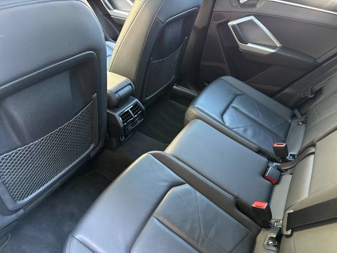 Certified 2025 Audi Q3 2.0T Premium AWD/4WD image 9