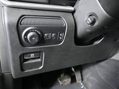 Used 2022 Jeep Wagoneer Series III image 25