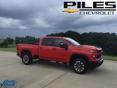 Used 2024 Chevrolet Silverado 2500 Custom w/ Custom Value Package