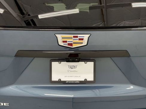 Used 2025 Cadillac Escalade Sport Platinum AWD/4WD image 18