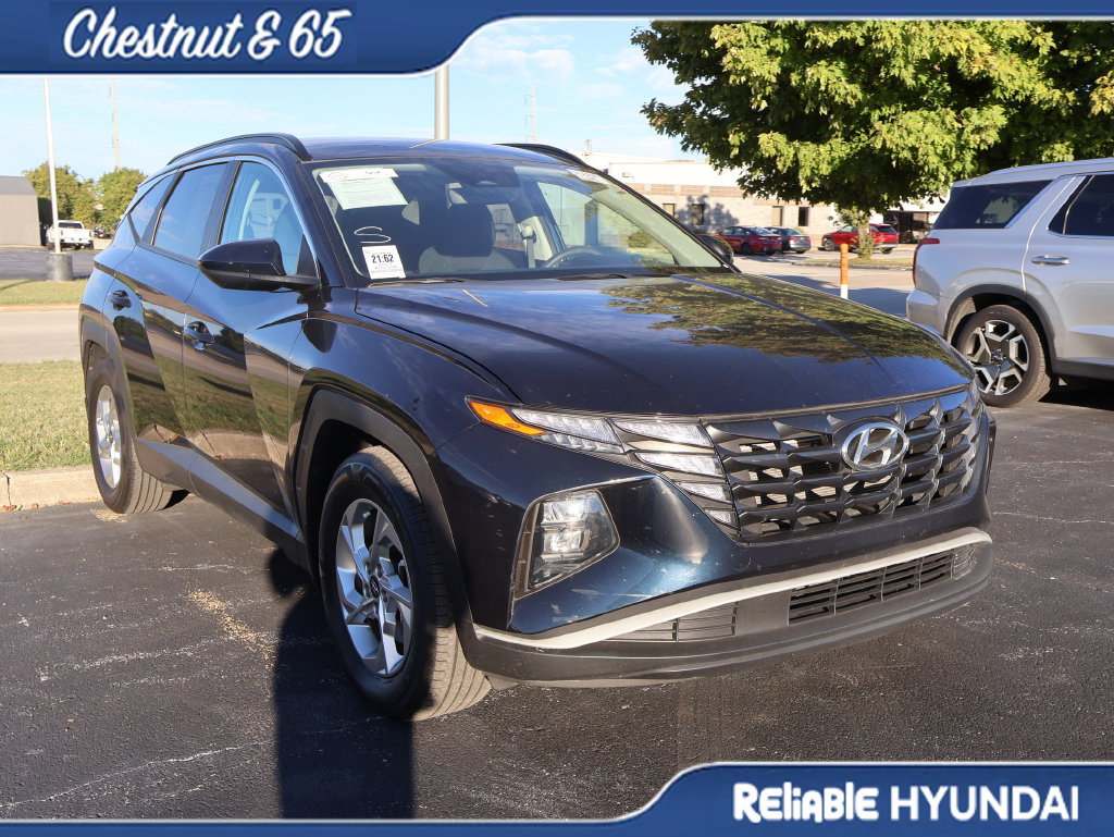 Used 2024 Hyundai Tucson SEL FWD image 2