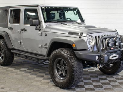 Used 2016 Jeep Wrangler Unlimited Sahara w/ Connectivity Group