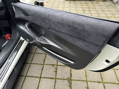 Used 2020 Ferrari 488 Pista Spider image 31