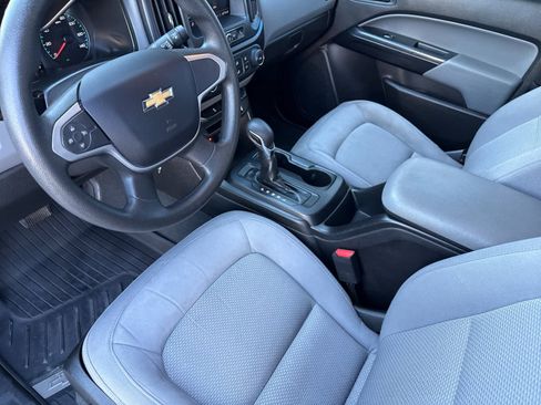 Used 2022 Chevrolet Colorado W/T w/ WT Convenience Package image 9