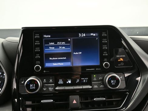 Used 2021 Toyota Highlander XSE image 19