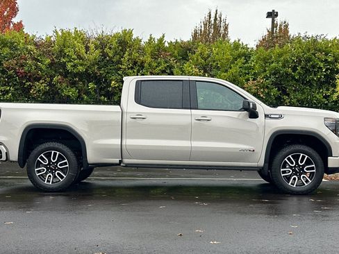 New 2026 GMC Sierra 1500 AT4 w/ AT4 Premium Package image 4