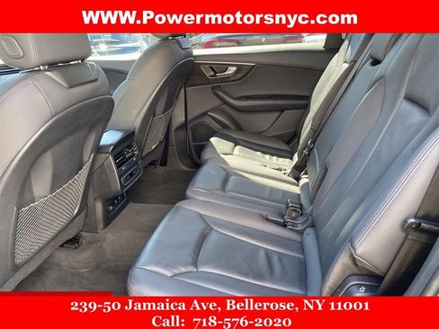 Used 2023 Audi Q7 3.0T Premium Plus AWD/4WD image 28