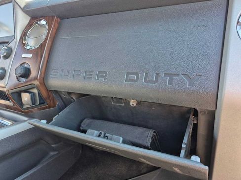 Used 2015 Ford F350 Lariat w/ Lariat Interior Package AWD/4WD image 26