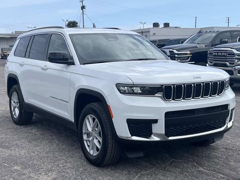 New 2026 Jeep Grand Cherokee L Laredo image 6