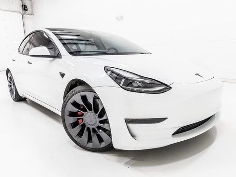 Used 2022 Tesla Model 3 Performance AWD/4WD image 11