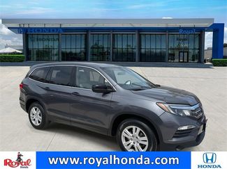 Used 2018 Honda Pilot LX video 1