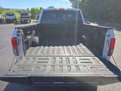 Used 2018 Ford F150 Lariat w/ Equipment Group 502A Luxury AWD/4WD image 30