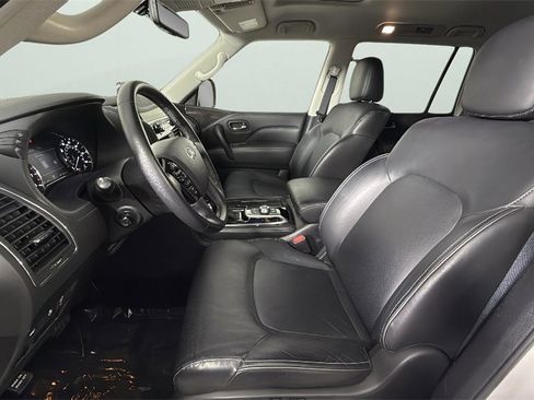Used 2024 INFINITI QX80 Luxe image 17