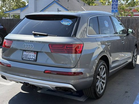 Used 2018 Audi Q7 3.0T Prestige AWD/4WD image 4