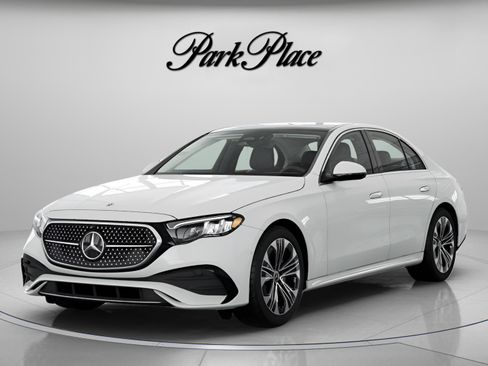 Used 2026 Mercedes-Benz E 350 4MATIC Sedan image 39