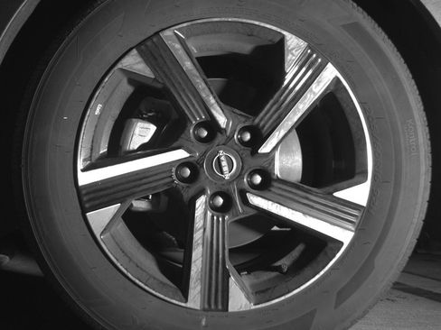 Used 2025 Nissan Sentra SV image 12