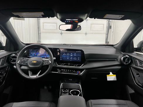 New 2026 Chevrolet Equinox LT image 33