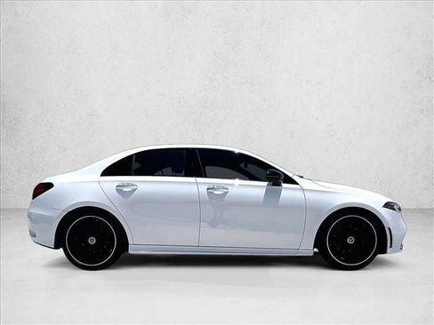 Certified 2022 Mercedes-Benz A 220 image 5