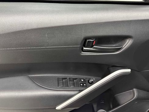 Certified 2025 Toyota Corolla Cross AWD Hybrid image 15