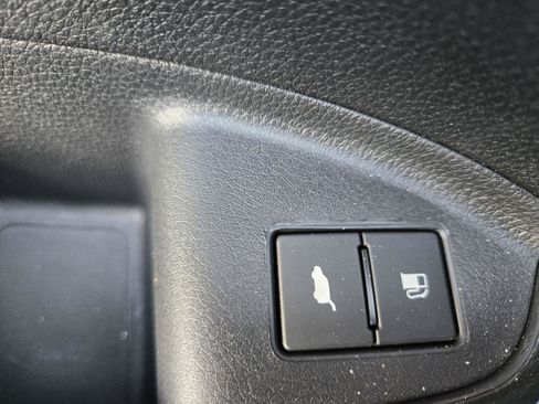 Used 2023 Honda Passport EX-L image 17