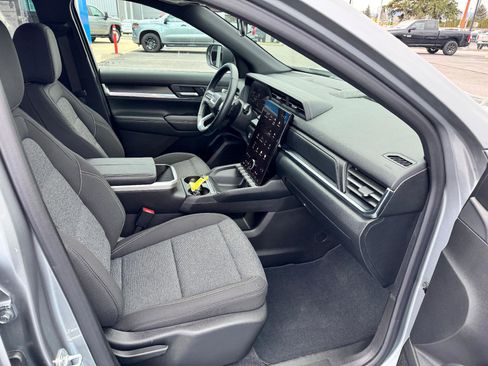 Used 2025 GMC Terrain Elevation image 16