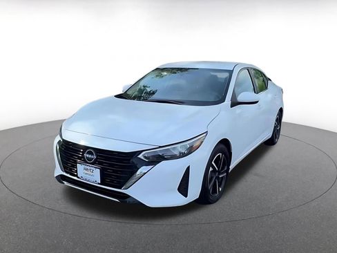 Used 2025 Nissan Sentra SV image 7