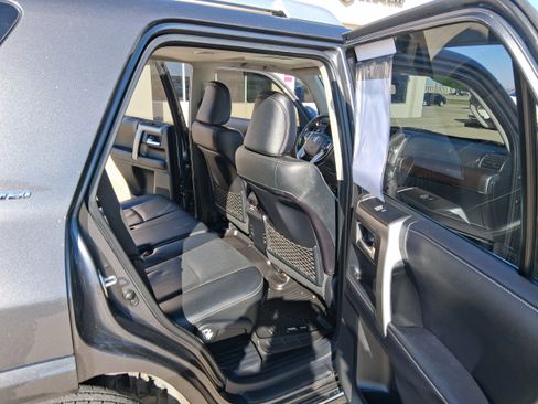 Used 2018 Toyota 4Runner Limited image 18