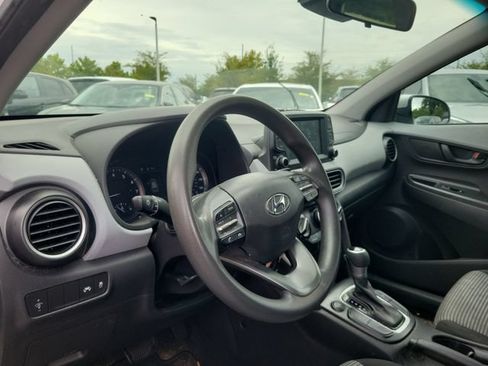 Used 2021 Hyundai Kona SE FWD image 16