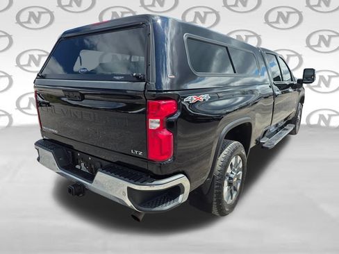 Used 2022 Chevrolet Silverado 2500 LTZ w/ LTZ Convenience Package AWD/4WD image 14