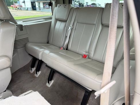 Used 2011 Ford Expedition Limited w/ 301A Rapid Spec Order Code AWD/4WD image 14