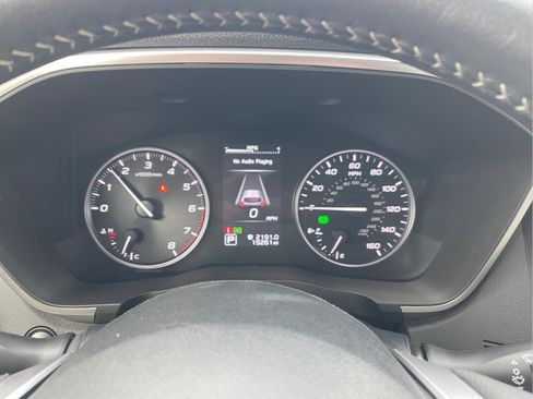 Certified 2024 Subaru Ascent Limited w/ Technology Package image 3