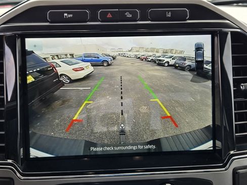 Used 2022 Ford F250 Lariat w/ Tremor Off-Road Package image 17