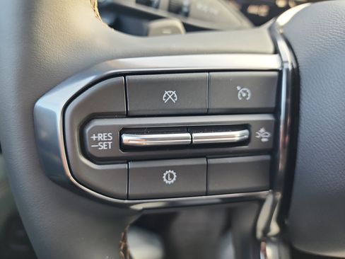 New 2026 GMC Terrain AT4 w/ LPO, Floor Liner Package image 19