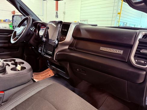Used 2026 RAM 2500 Big Horn AWD/4WD image 9