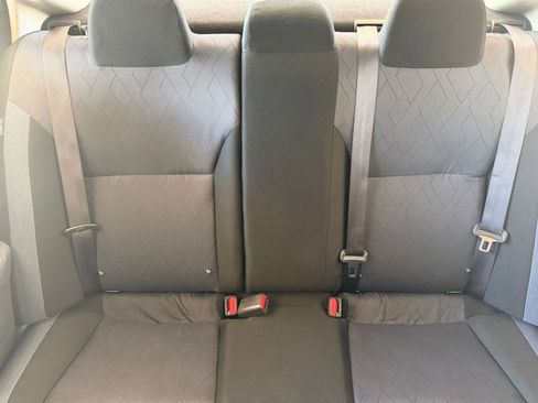 Used 2025 Nissan Versa SV FWD image 36