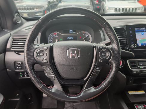 Used 2022 Honda Ridgeline Black Edition image 17
